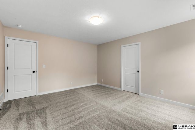 2711 Lynnwood Drive, Bellevue, NE 68123