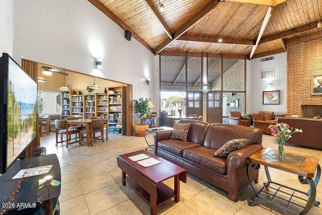 7436 E CHAPARRAL Road 260B, Scottsdale, AZ 85250