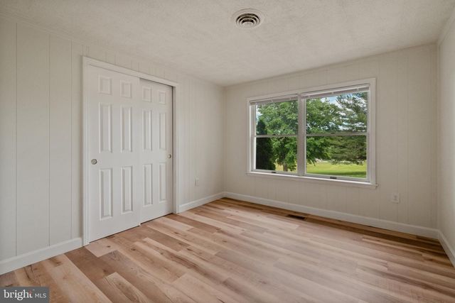 12301 GALLAHAN RD, Clinton, MD 20735