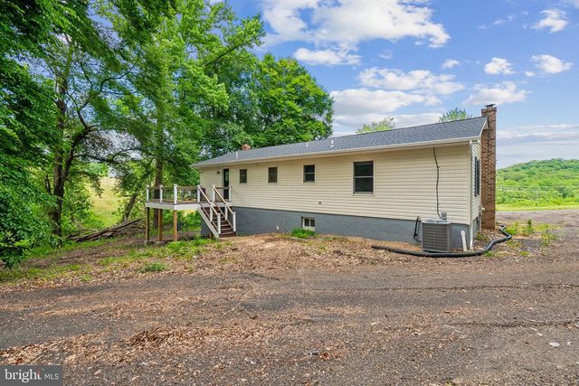 12301 GALLAHAN RD, Clinton, MD 20735