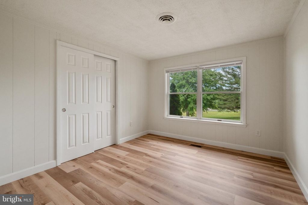 Image 13 of property listing at 12301 GALLAHAN RD, Clinton, MD 20735
