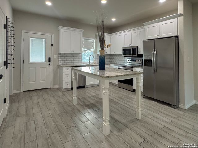 2410 Golf, Spring Branch, TX 78070