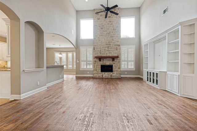 2416 Top Rail Lane, Southlake, TX 76092