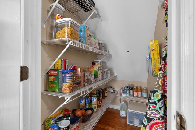 2012 Blackhorse Lane, Lexington, KY 40503