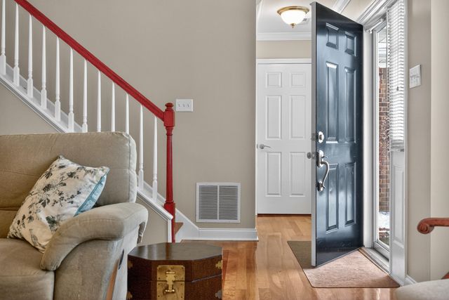 2012 Blackhorse Lane, Lexington, KY 40503