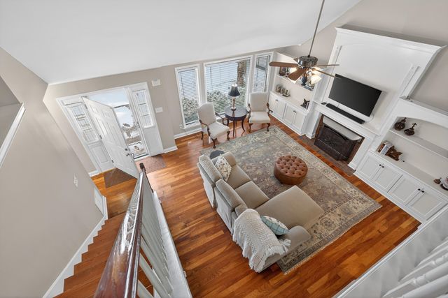 2012 Blackhorse Lane, Lexington, KY 40503