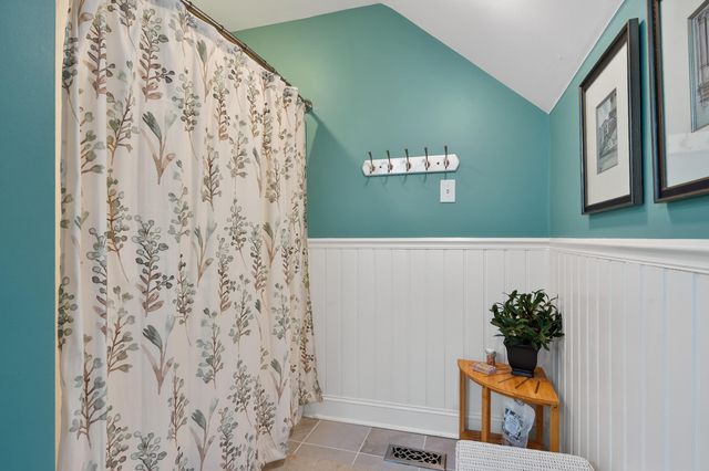 2012 Blackhorse Lane, Lexington, KY 40503