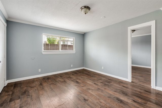 2306 Lakeland Place, Carrollton, TX 75006