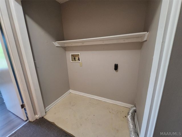 49 GLENWOOD Court, Millbrook, AL 36054