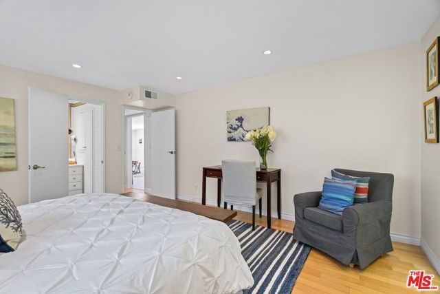 1336 Princeton Street 2, Santa Monica, CA 90404