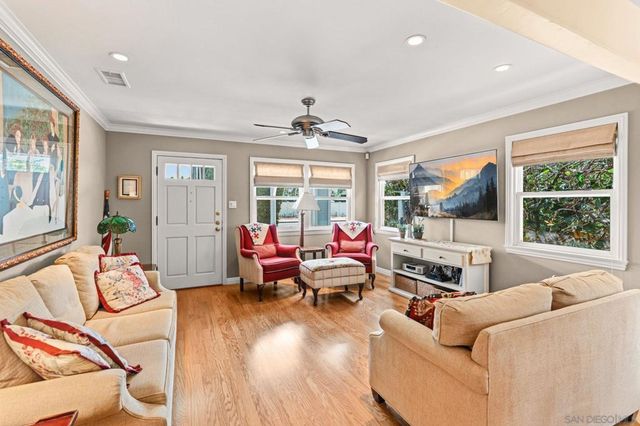 2677 Jefferson St, Carlsbad, CA 92008
