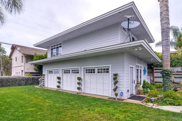 2677 Jefferson St, Carlsbad, CA 92008
