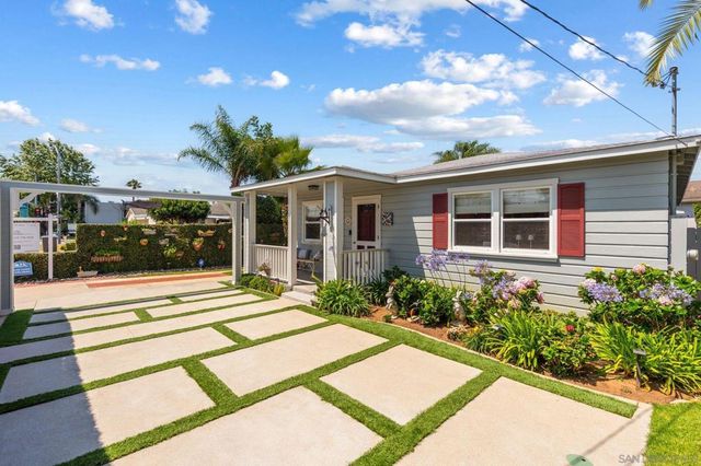 2677 Jefferson St, Carlsbad, CA 92008