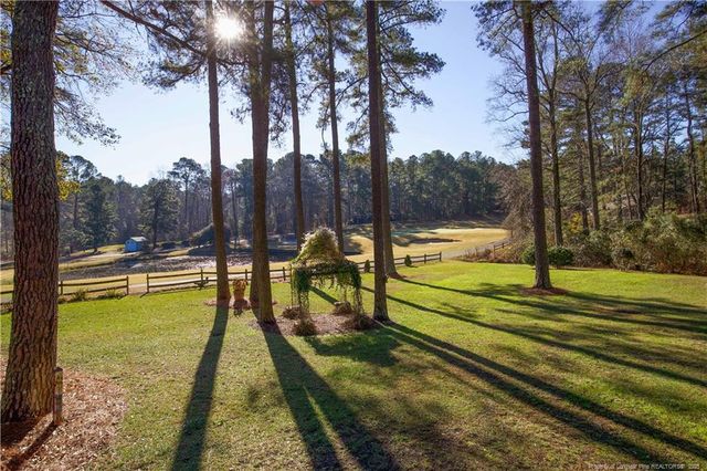 104 Oxford Court, West End, NC 27376