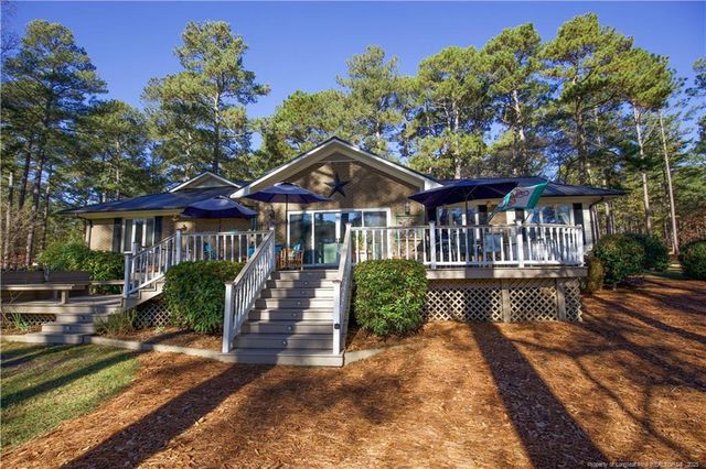 104 Oxford Court, West End, NC 27376