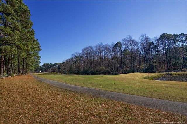 104 Oxford Court, West End, NC 27376