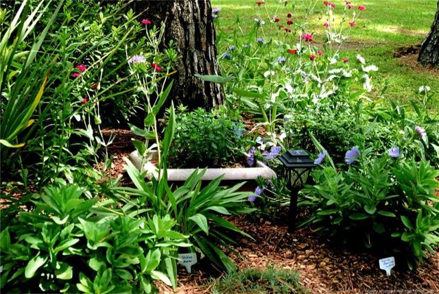 104 Oxford Court, West End, NC 27376