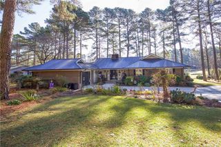 104 Oxford Court, West End, NC 27376