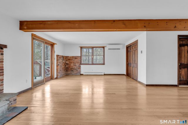 94 Quonnipaug Hill Road, Guilford, CT 06437