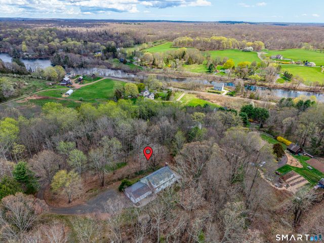 94 Quonnipaug Hill Road, Guilford, CT 06437