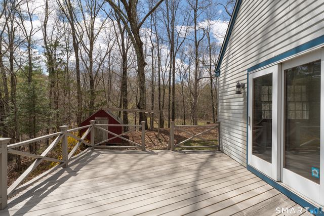 94 Quonnipaug Hill Road, Guilford, CT 06437