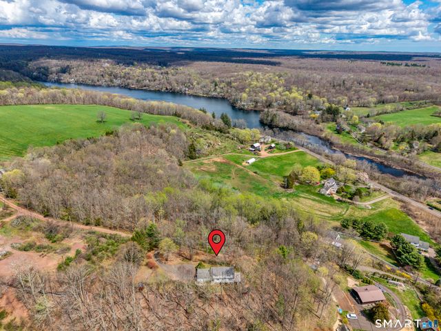 94 Quonnipaug Hill Road, Guilford, CT 06437