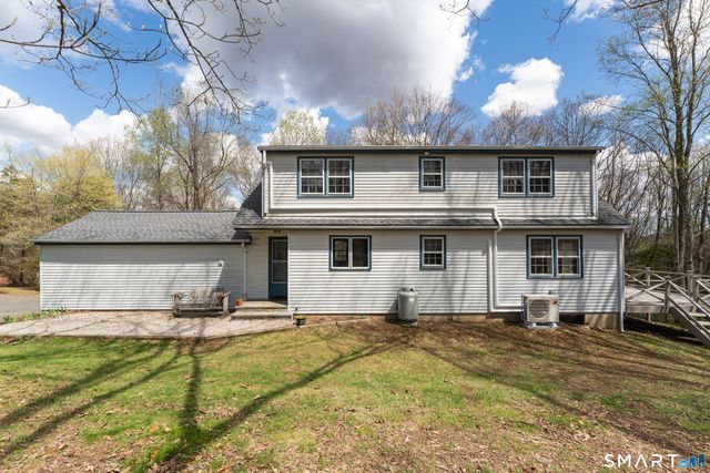 94 Quonnipaug Hill Road, Guilford, CT 06437