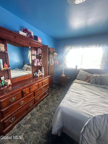 3307 Woodlawn Avenue, Schenectady, NY 12304