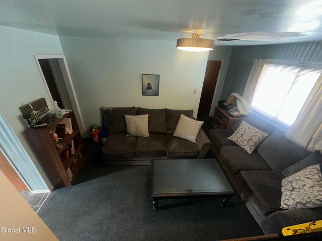 3307 Woodlawn Avenue, Schenectady, NY 12304