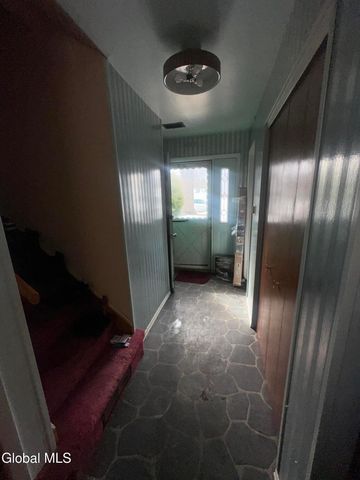 3307 Woodlawn Avenue, Schenectady, NY 12304