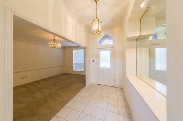 2119 Antibes Drive, Carrollton, TX 75006