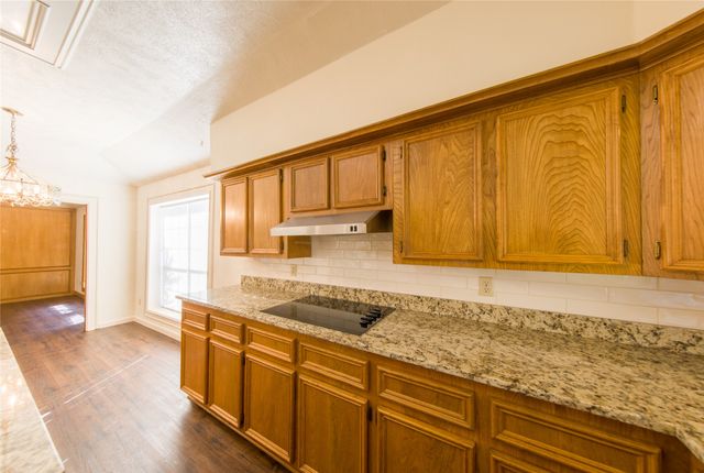 2119 Antibes Drive, Carrollton, TX 75006