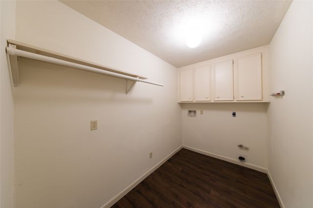 2119 Antibes Drive, Carrollton, TX 75006