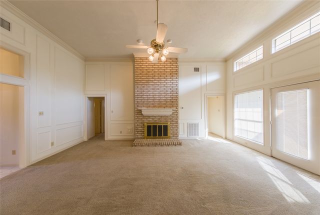 2119 Antibes Drive, Carrollton, TX 75006