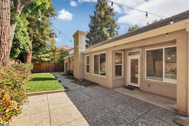 3445 Shadowbrook Dr, Stockton, CA 95219