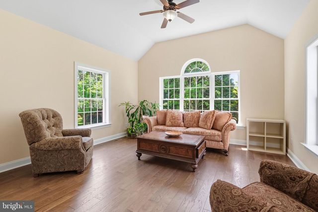 809 SHAVERTOWN RD, Garnet Valley, PA 19060