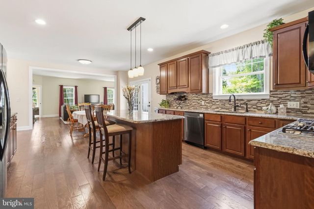 809 SHAVERTOWN RD, Garnet Valley, PA 19060