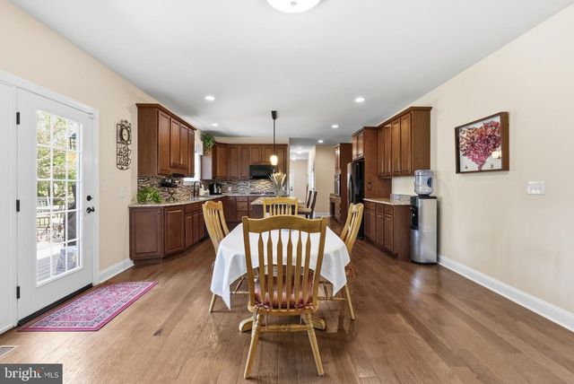 809 SHAVERTOWN RD, Garnet Valley, PA 19060