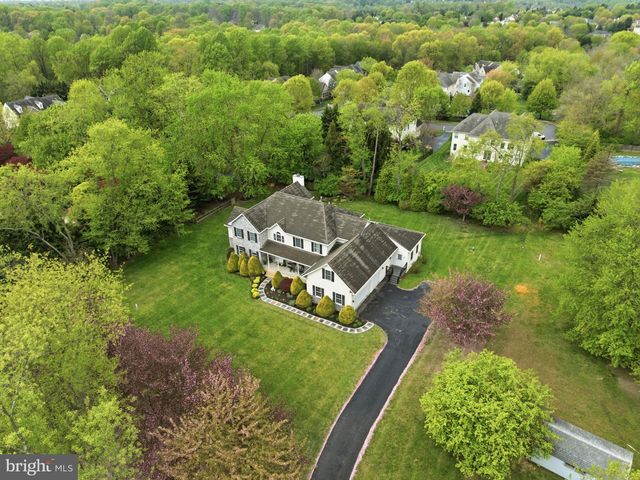 809 SHAVERTOWN RD, Garnet Valley, PA 19060