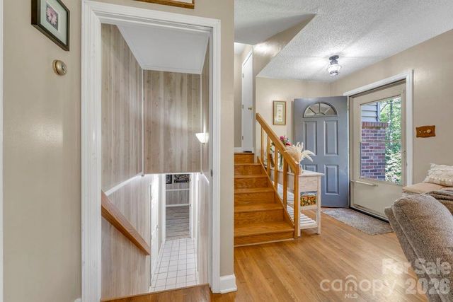 1199 Deer Park Lake Road, Spruce Pine, NC 28777