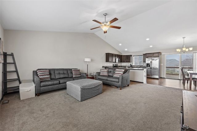 865 Franklin Street, North Liberty, IA 52317