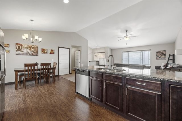 865 Franklin Street, North Liberty, IA 52317