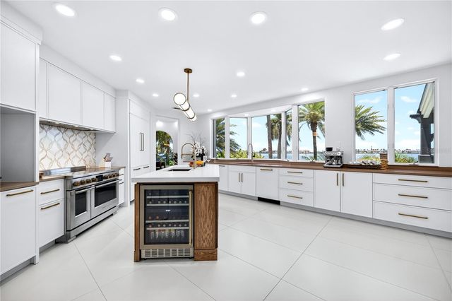 12925 42ND TERRACE W, Cortez, FL 34215
