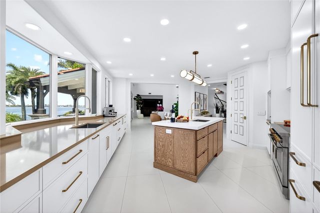 12925 42ND TERRACE W, Cortez, FL 34215