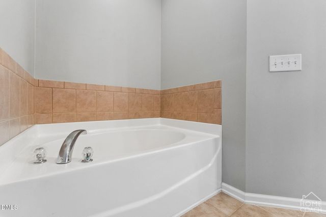 5817 Cameo Glass Way, Raleigh, NC 27612