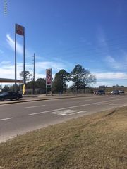 10051 3rd Avenue, D'iberville, MS 39540
