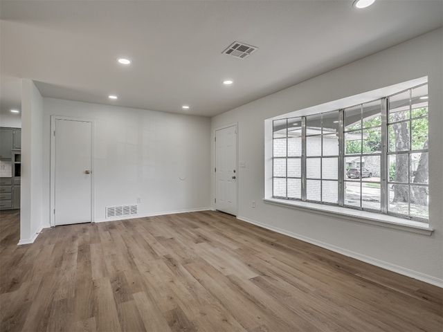 3517 Frostwood Terrace, Del City, OK 73115