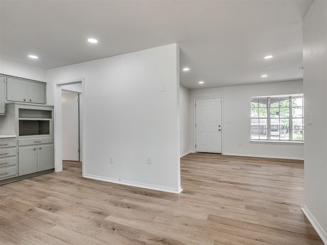3517 Frostwood Terrace, Del City, OK 73115