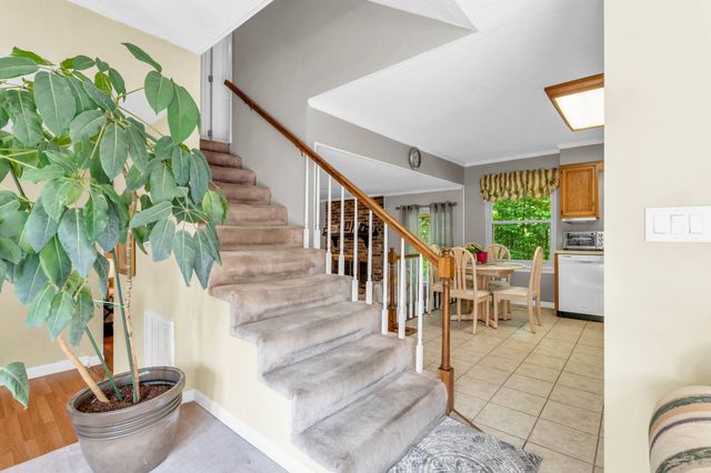 918 Stone Crest Circle, Chattanooga, TN 37421