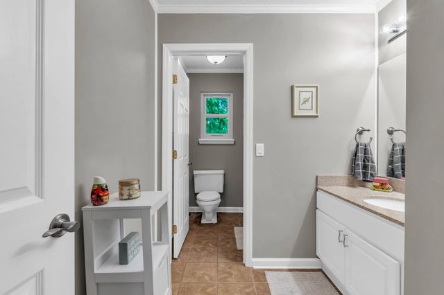 918 Stone Crest Circle, Chattanooga, TN 37421